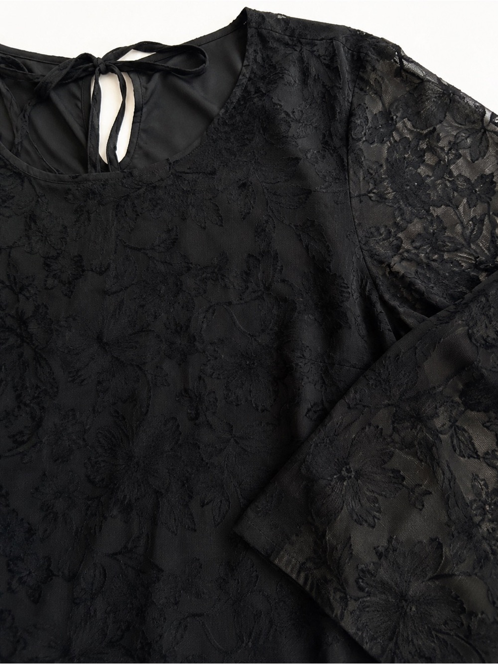 Susan Graver Black Burnout Floral Tunic Top Tie Back Lined Medium